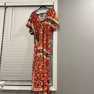 Boohoo boho flowy, floral, maxi dress
